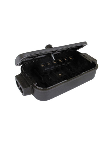 - Plástico - 6 Terminales